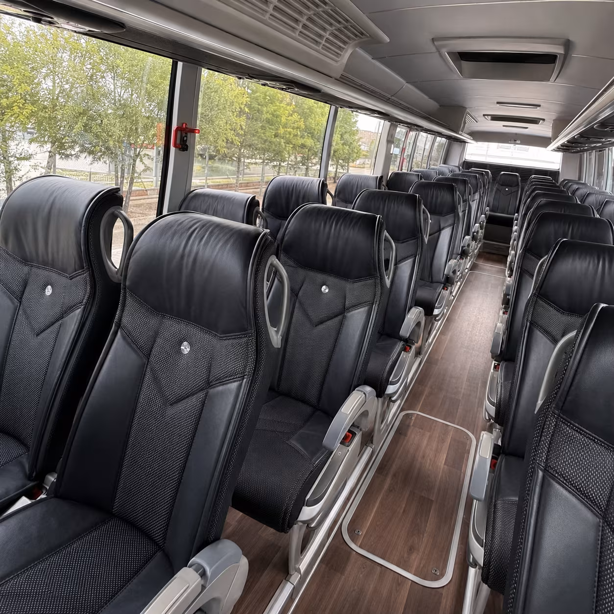 charter bus rentals for fairfield history and civic field trips