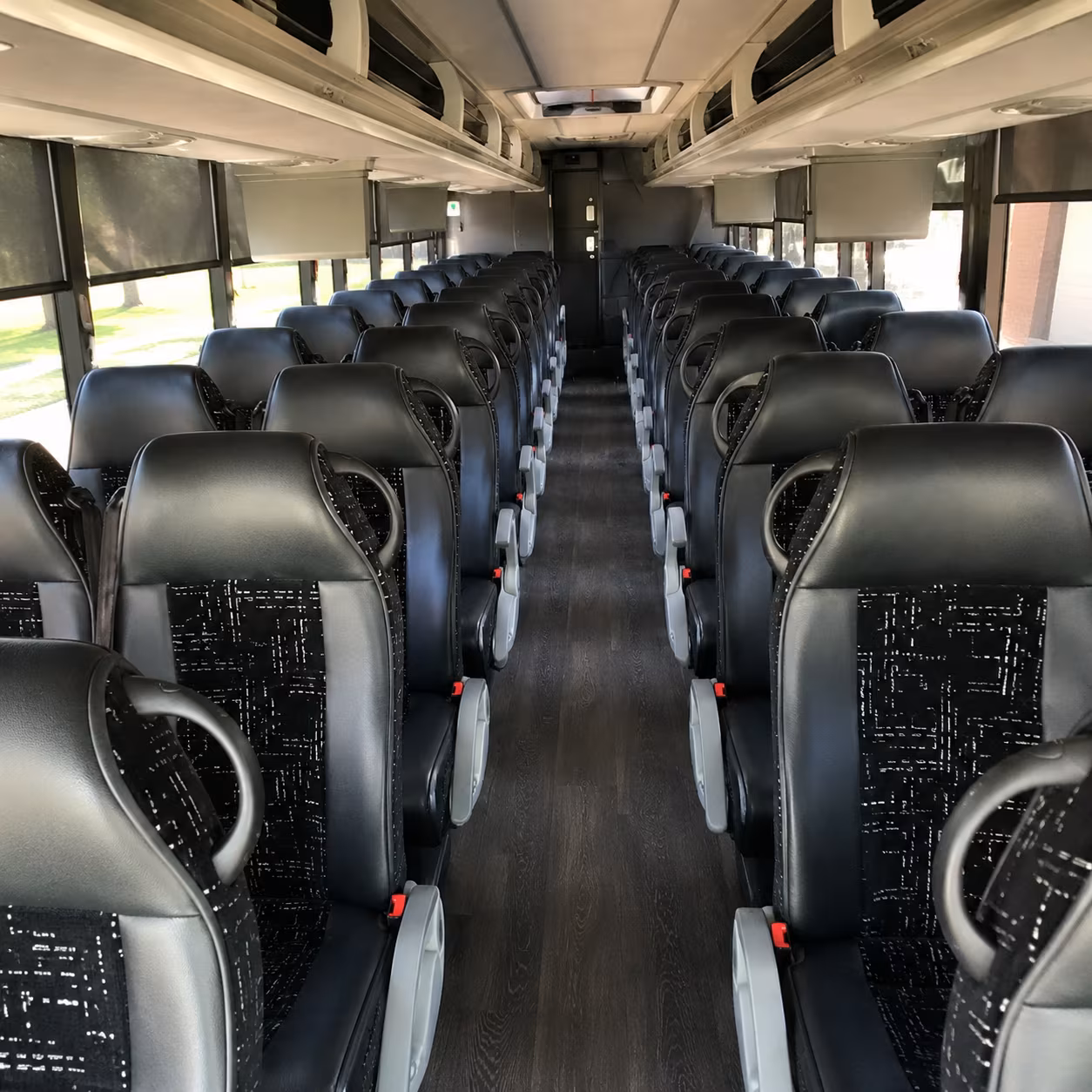 weekly worship shuttle buses for fairfield congregations